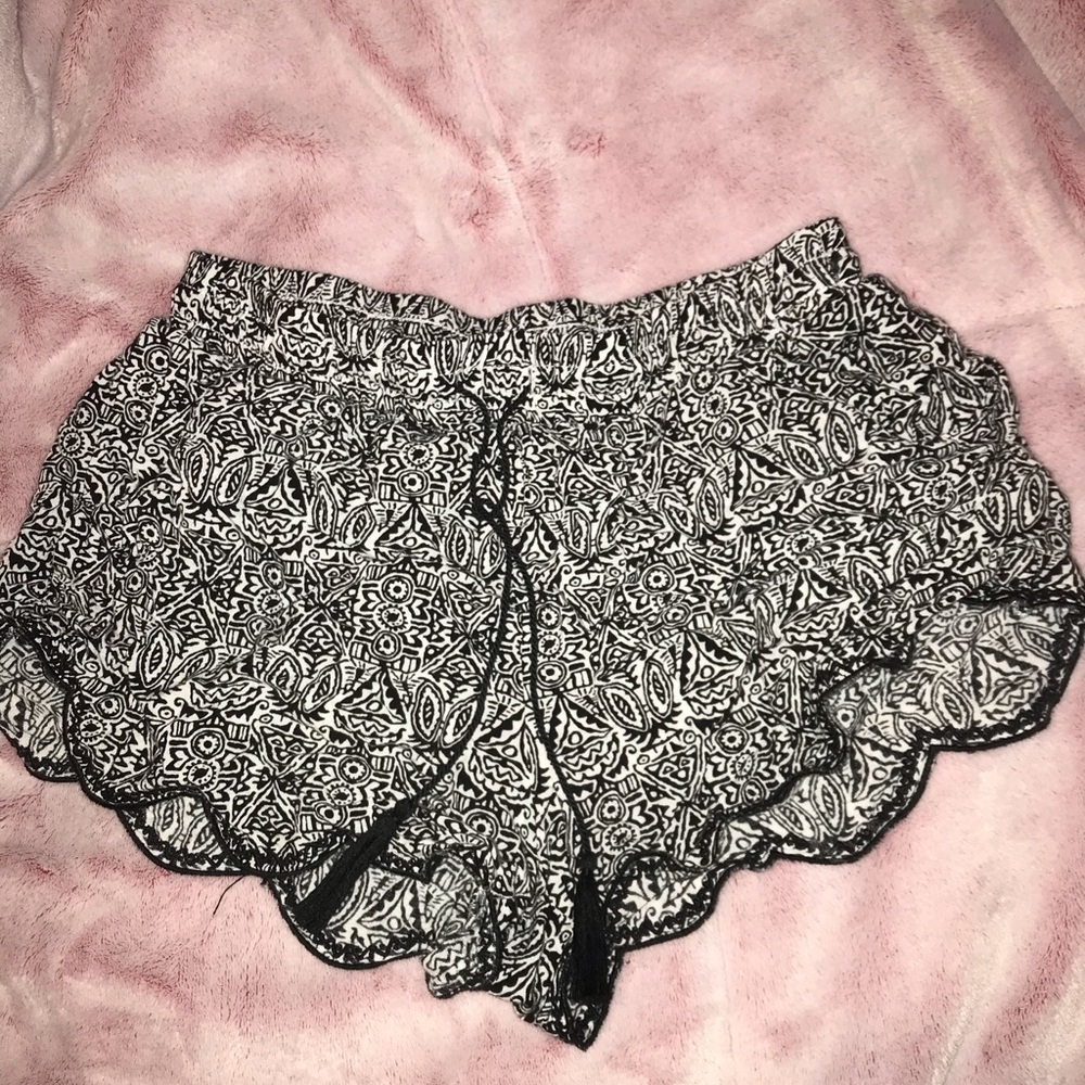 Aeropostale SOFT Flowy Shorts!